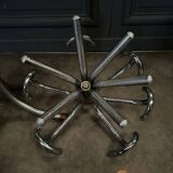 1960s chrome-plated aluminum parrot coat rack with tripod base