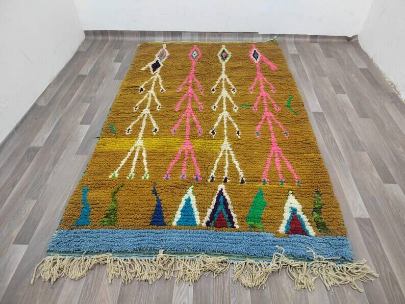 Traditional Moroccan rug 250cm x 150cm