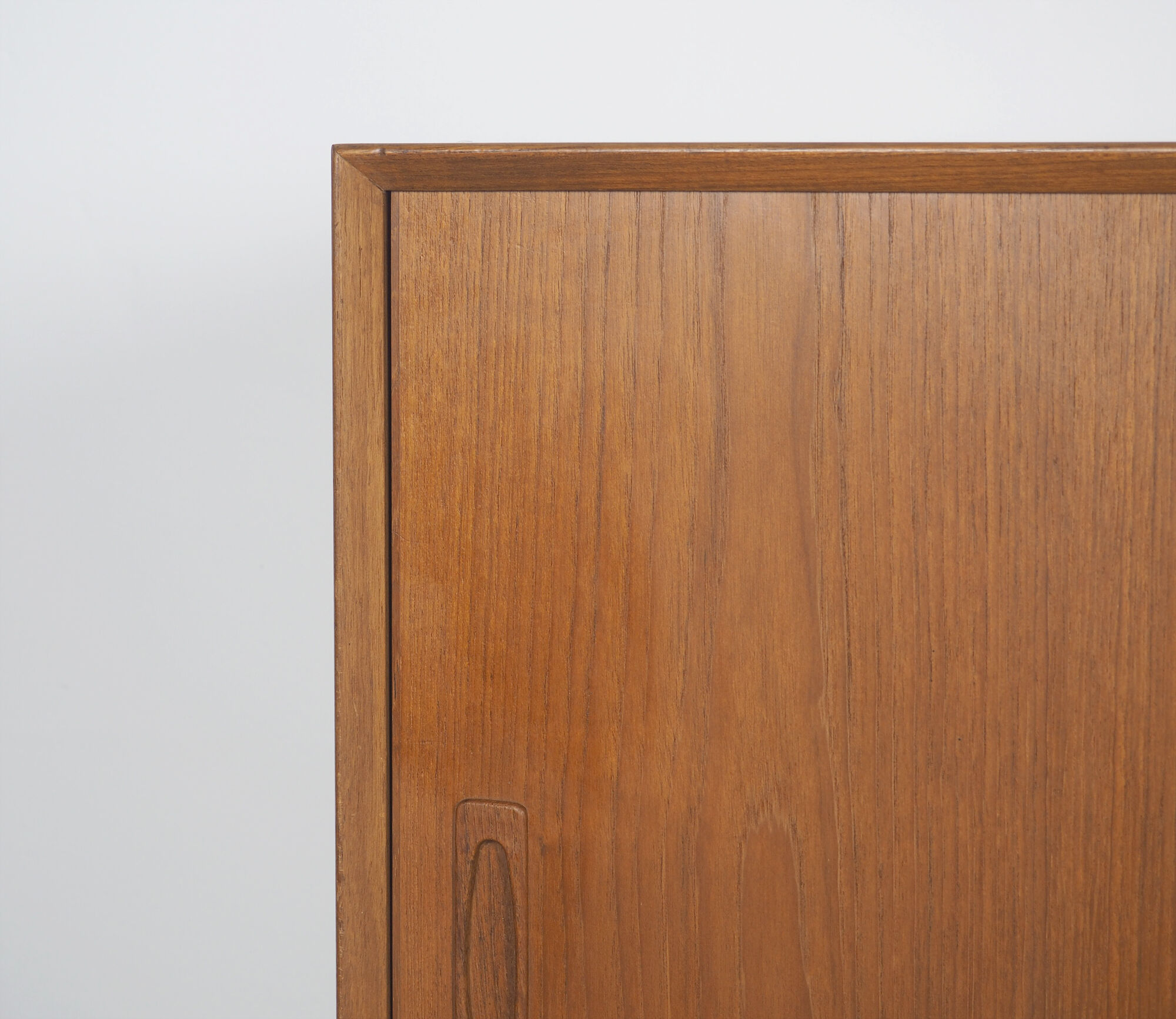 Vintage Danish design sideboard in teak, 1960's