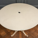 Table en tôle peinte salon de jardin ferronnerie 1950 piétement