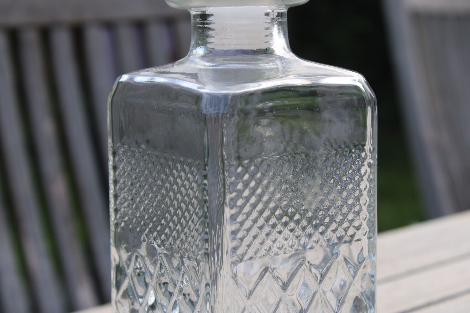 Glass decanter