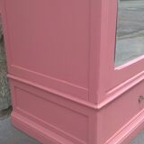 Parisian hotel wardrobe year 1900