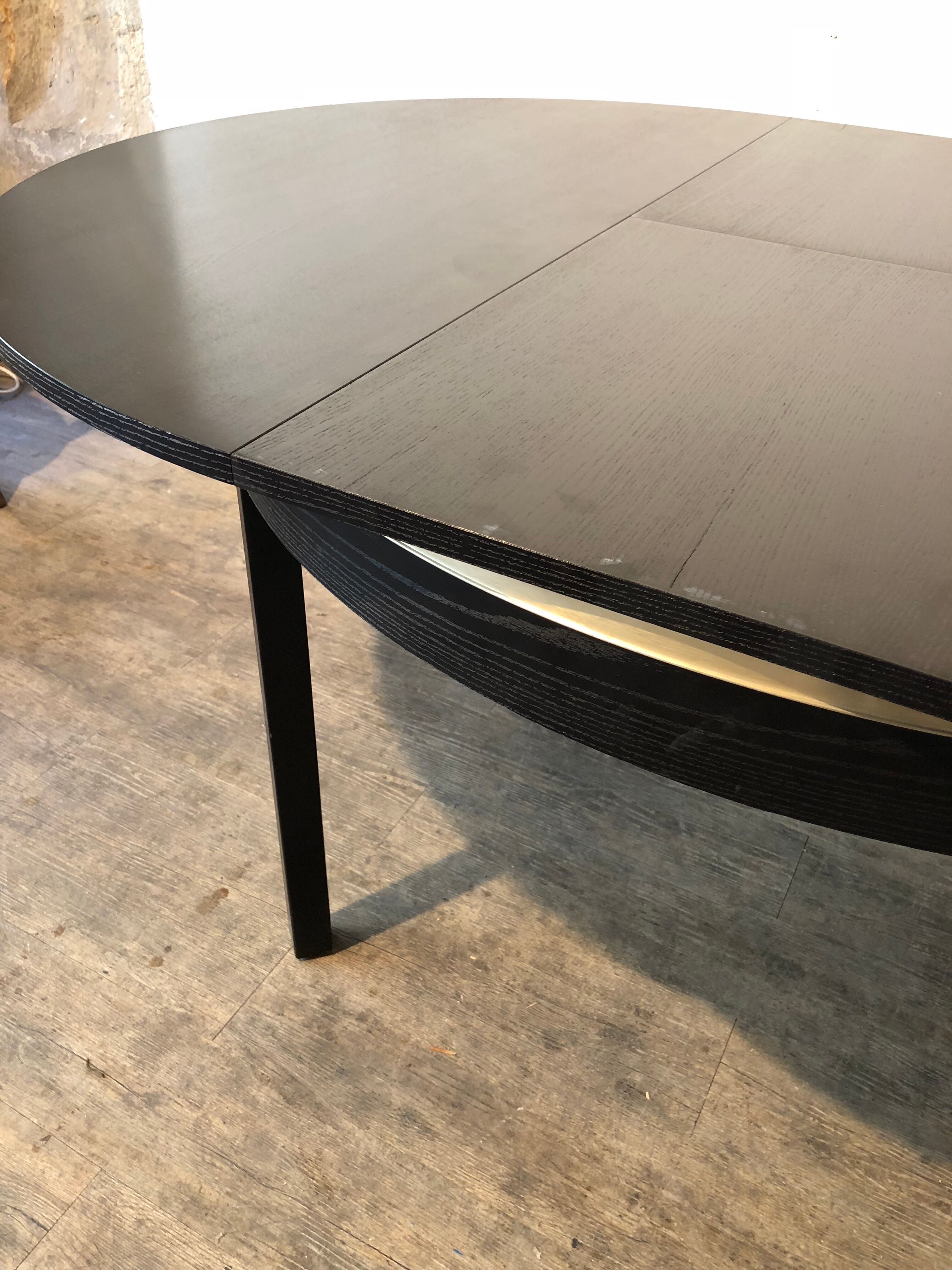 Round table blackened wood