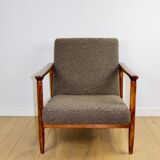 Fauteuil GFM-142, design d'Edmund Homa des années 70, bouclé épais marron chocolat - 2 pièces disponibles.