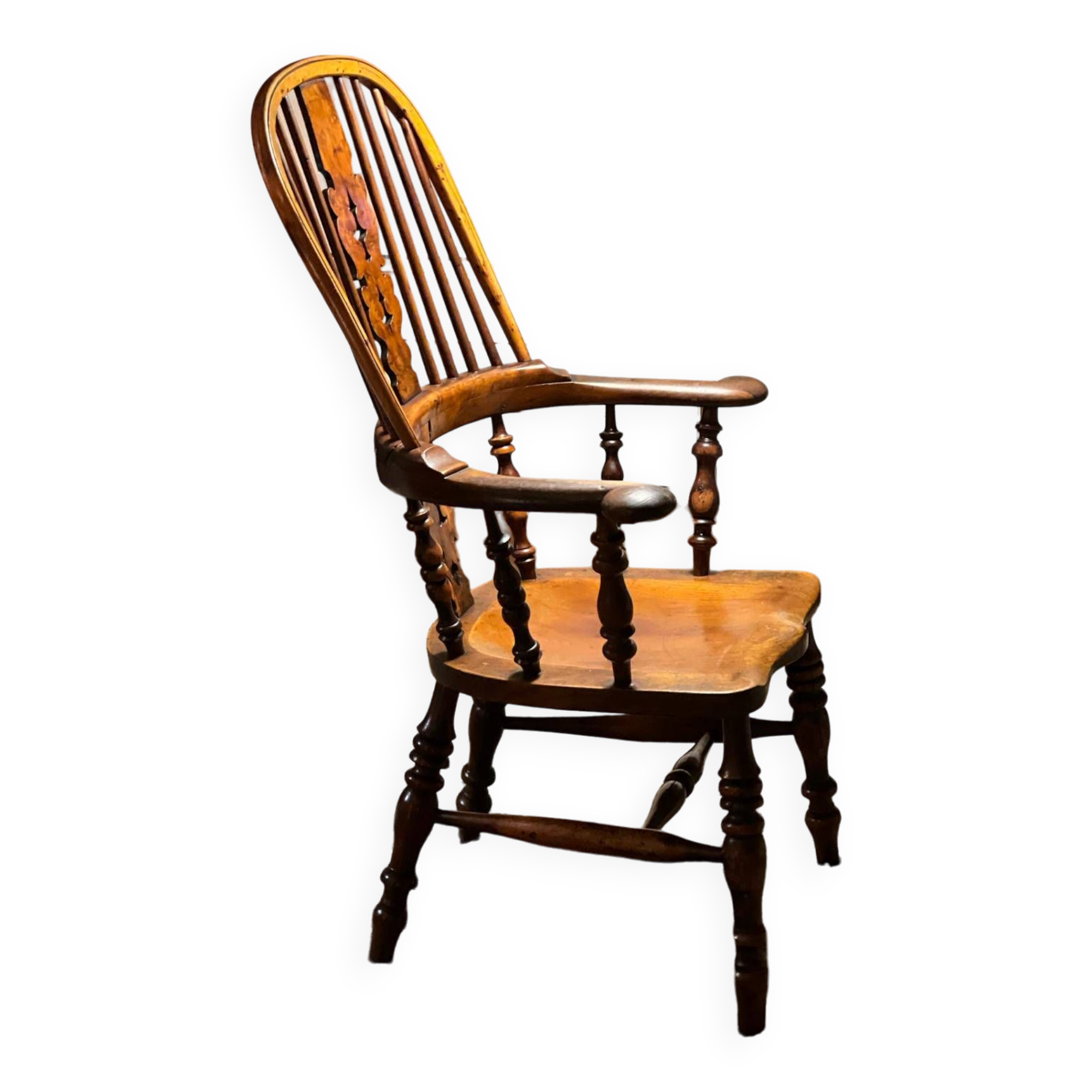 Large Victorian Windsor Armchair in Elm, 19th Century