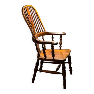 Large Victorian Windsor Armchair in Elm 19th Century