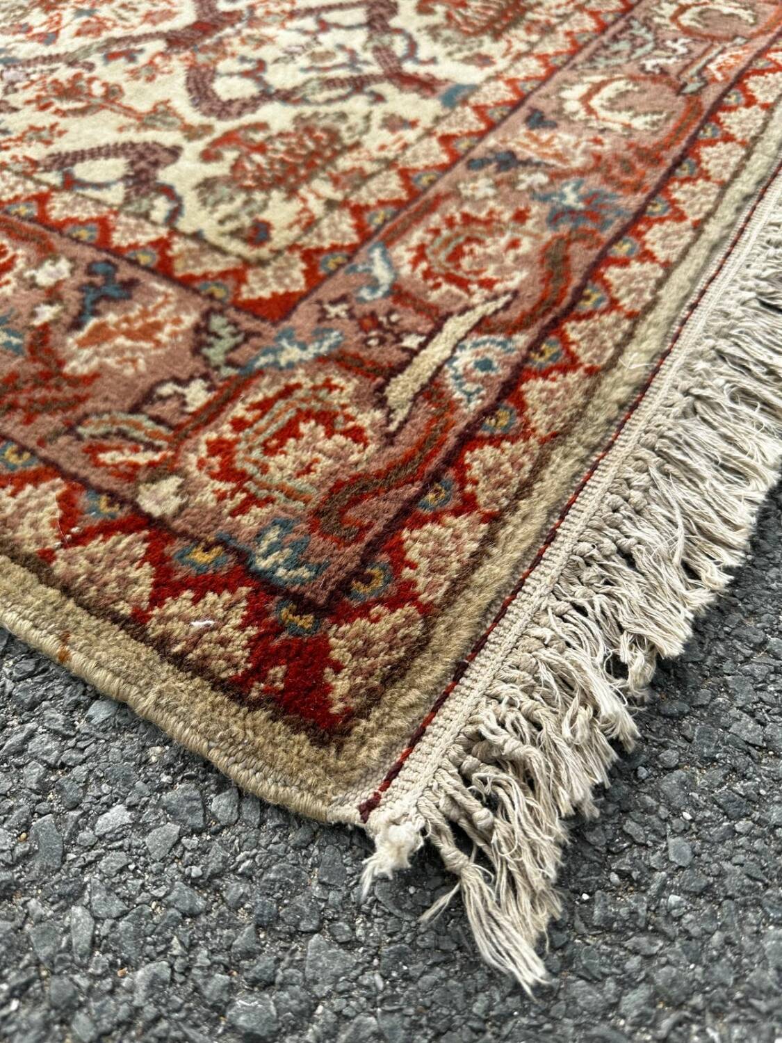 Tapis roumain fait main