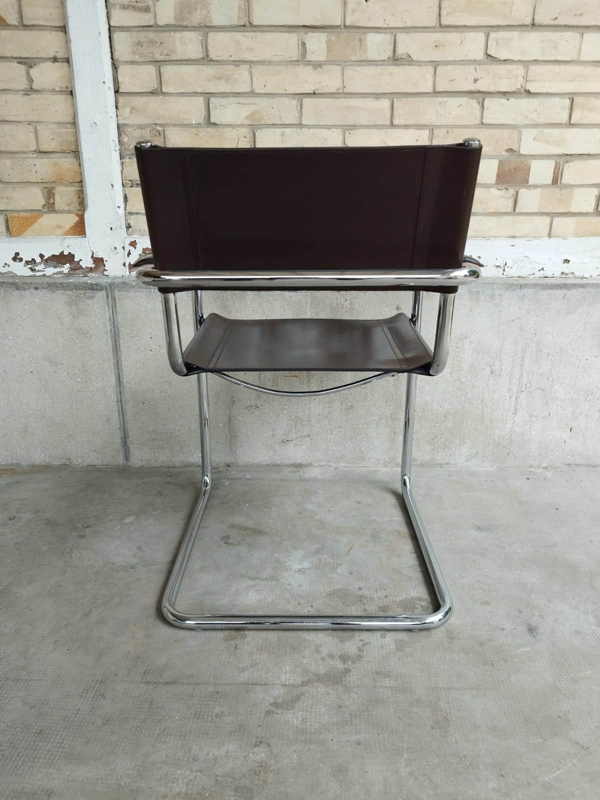 Chaise mg5 cuir marron Matteo Grassi