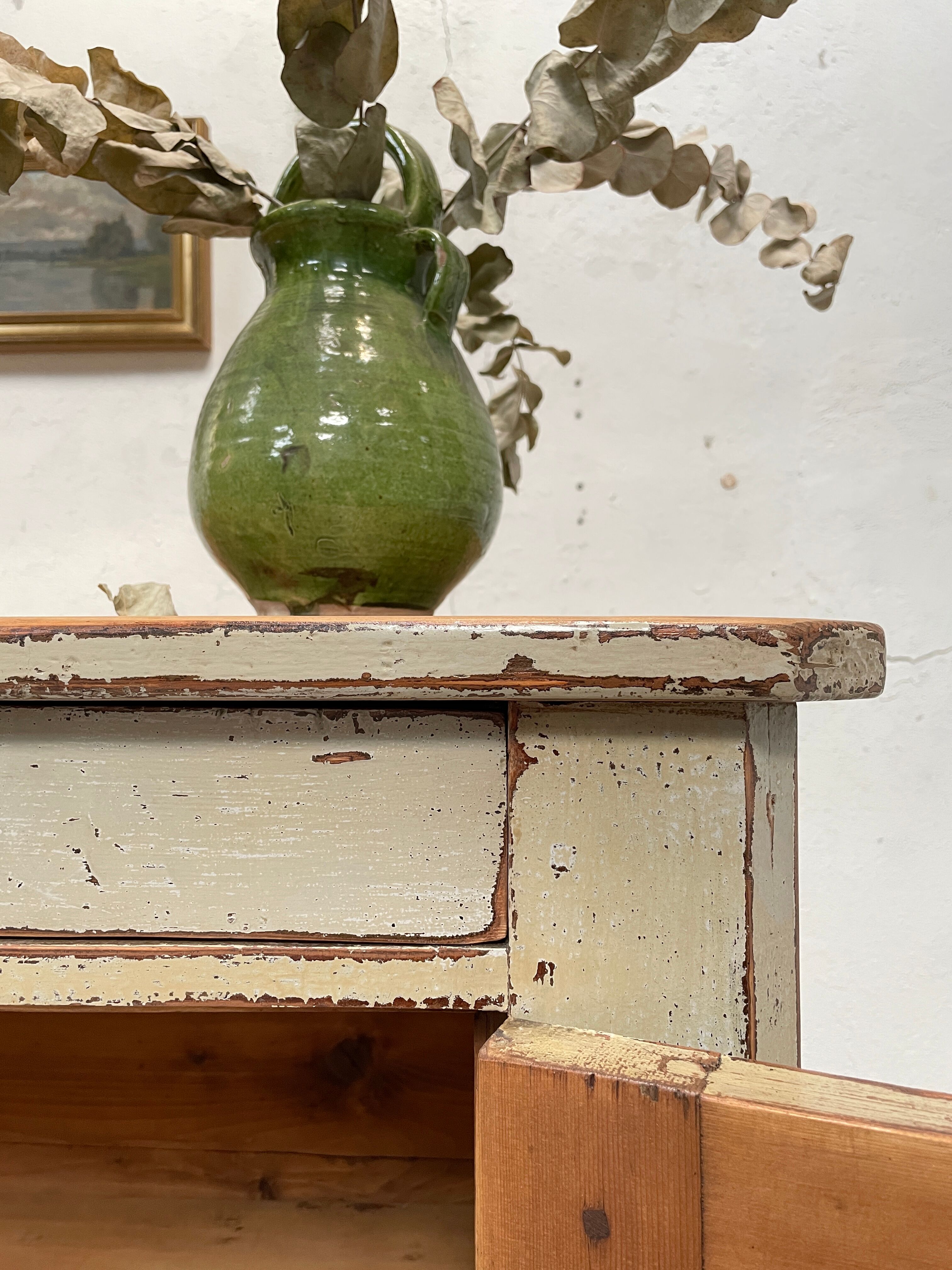 Parisian buffet in patinated wood, circa 1930.