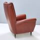 Fauteuil à oreilles en Skai Attr. au modèle 512 attr. à Gio Ponti Produit par ISA