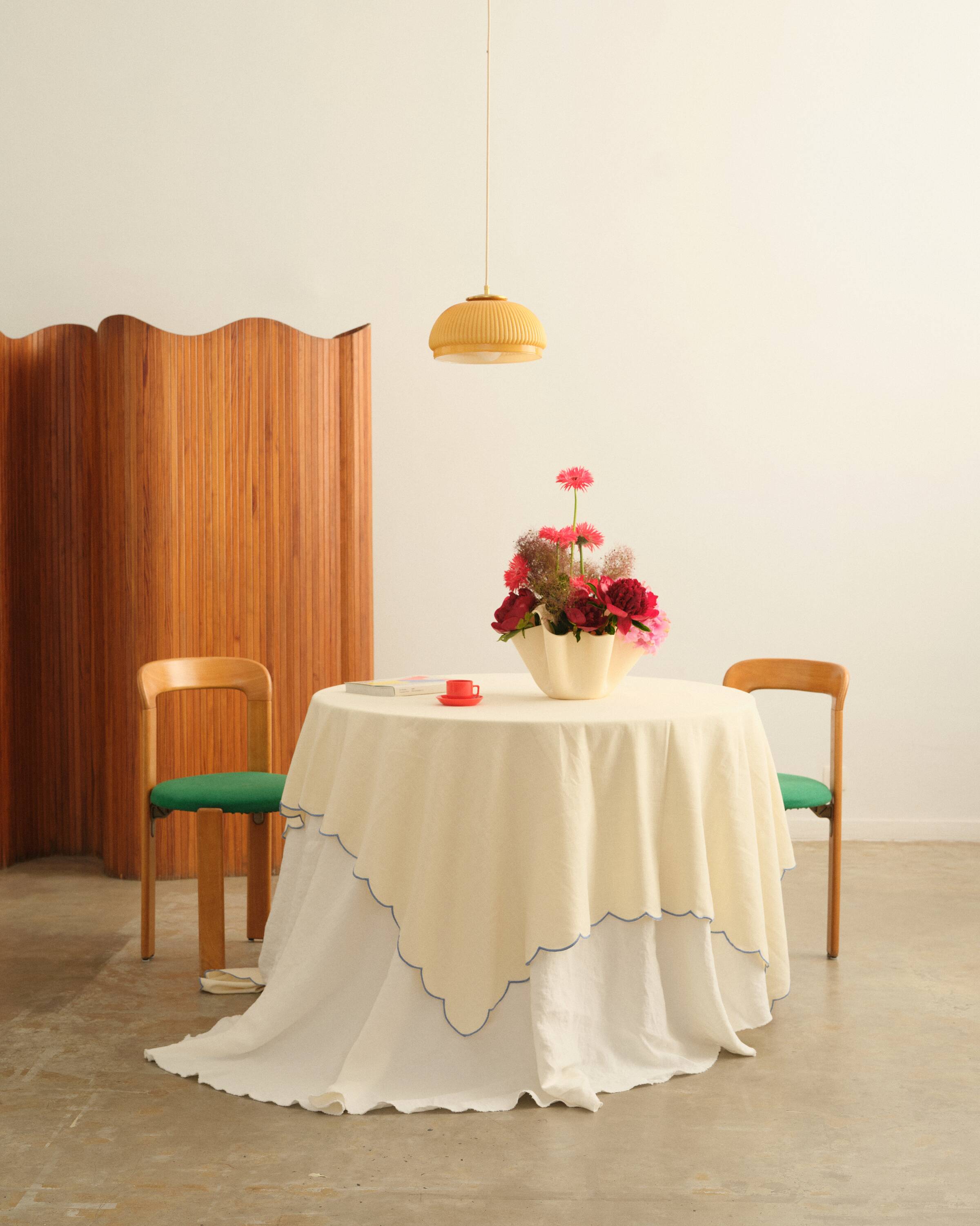 Mustard opaline suspension