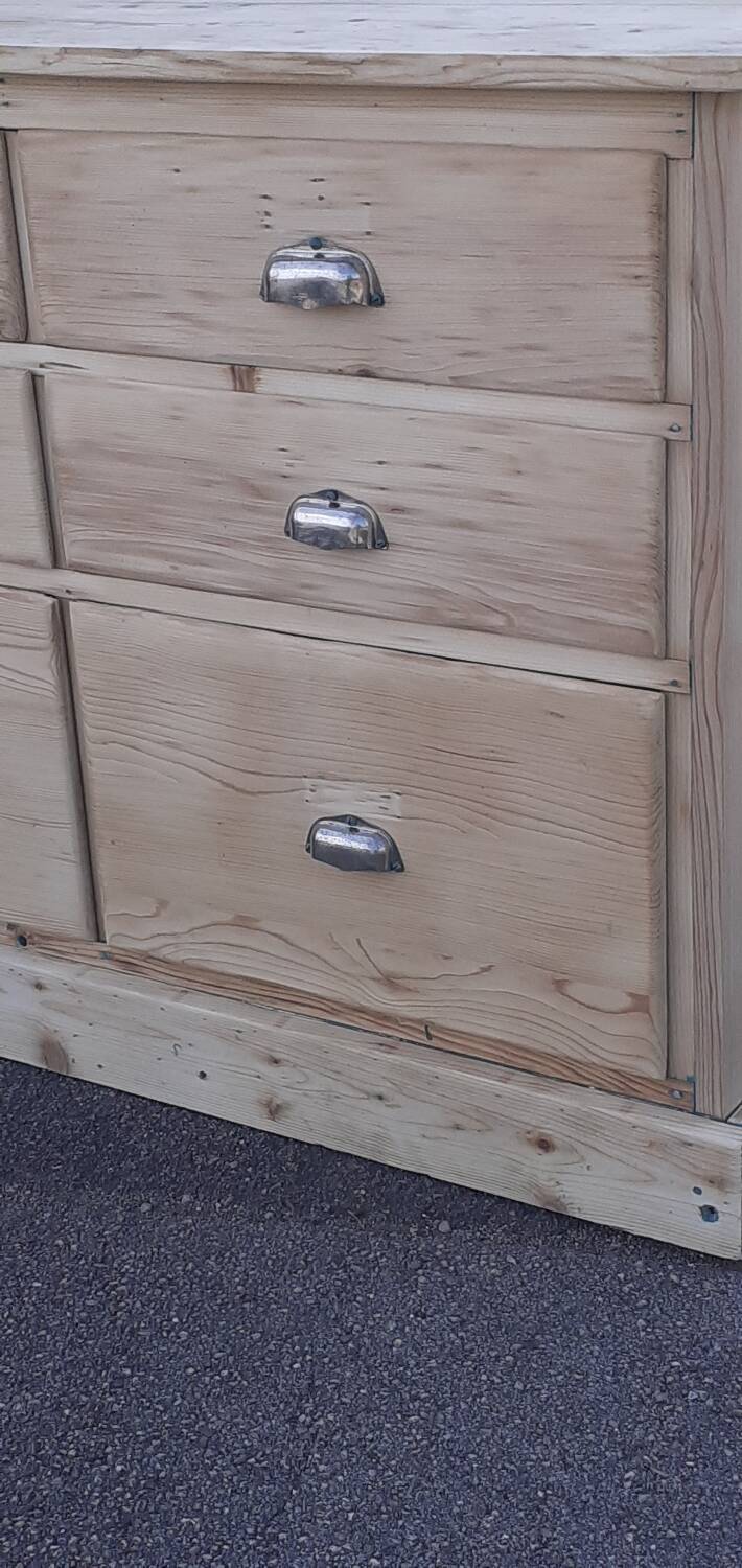 9-drawer workshop furniture