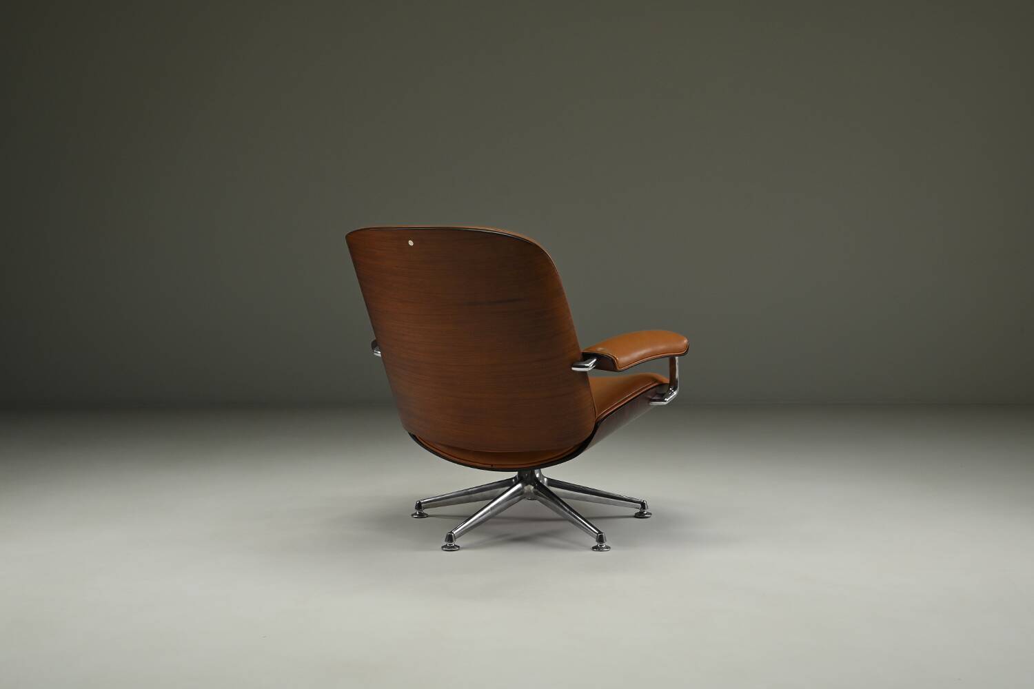Lounge chair by Ennio Fazioli for MIM Roma, 1950s Italy.