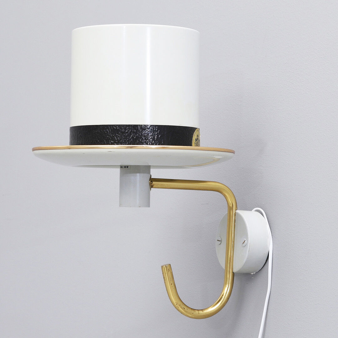 Hans-Agne Jakobsson AB, Markaryd - White Hat Lamp - Swedish design of the 1960s