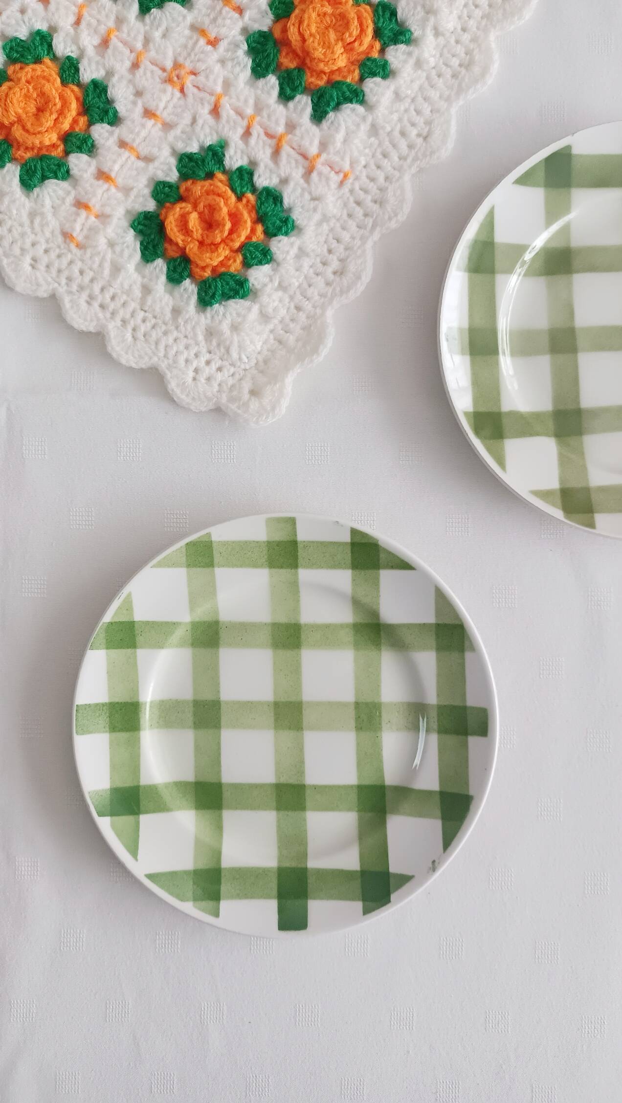 Lot de 2 assiettes à dessert Moulin des loups, Nappe