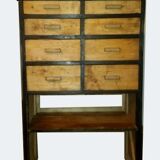 Furniture craft 6 drawers and a shelf