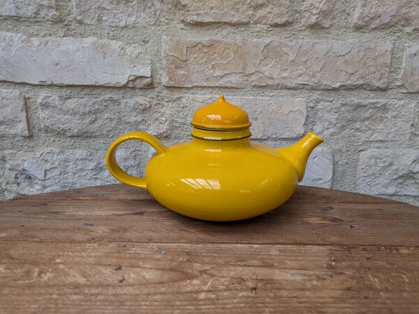 Théière jaune année 60/70 série Pop Design Inger Persson Rörstrand Sweden