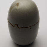 ovoid box in stoneware and cracked celadon varnish