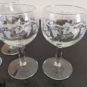 5 vintage “henri julien” red wine balloon glasses with luminarc grape blues decoration