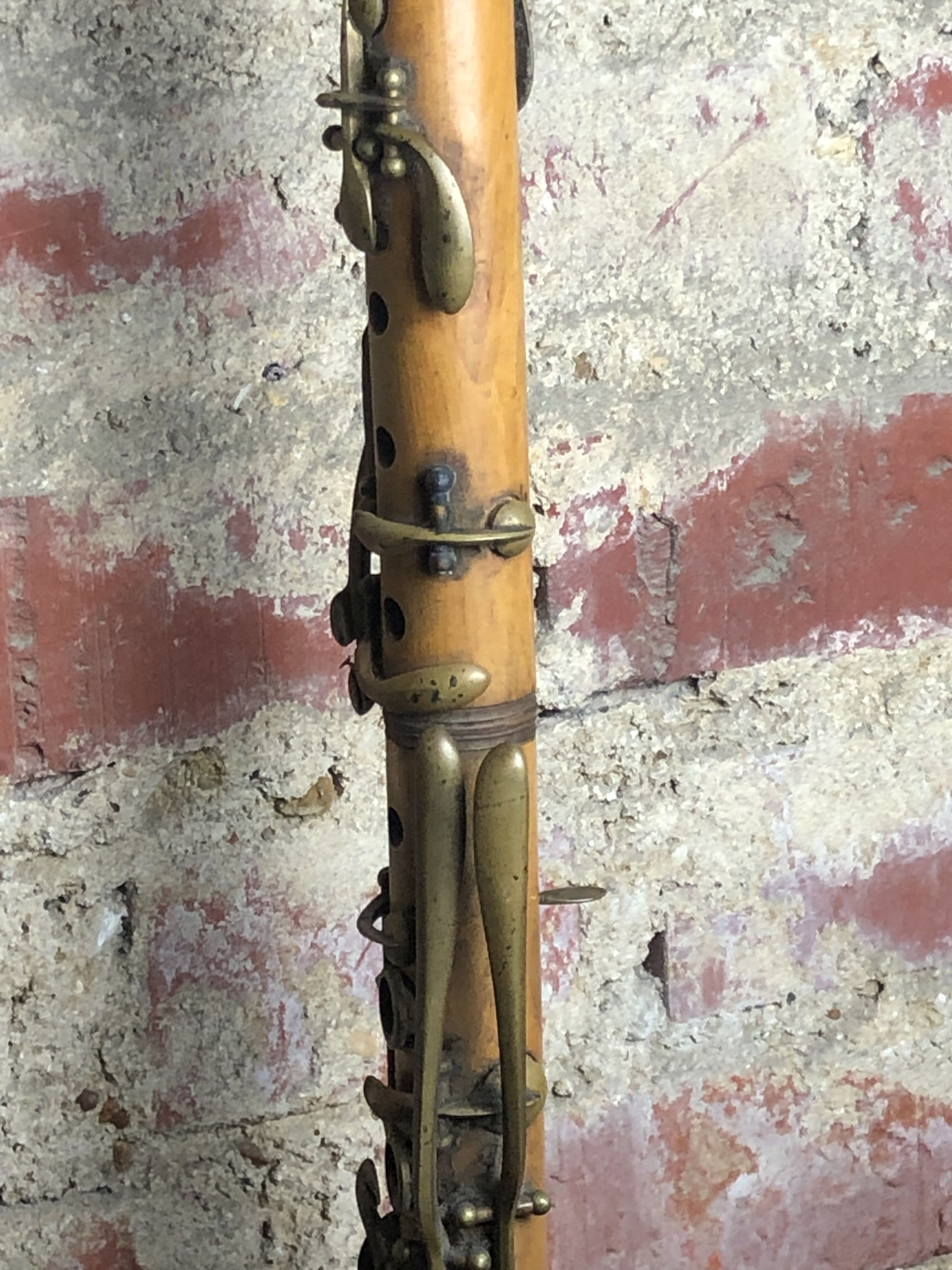 Ancient clarinet in boxwood Dupeyrat.  Allemans French manufacture 1910