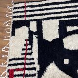 Traditional handmade pure wool Berber rug size 100 x 200 cm