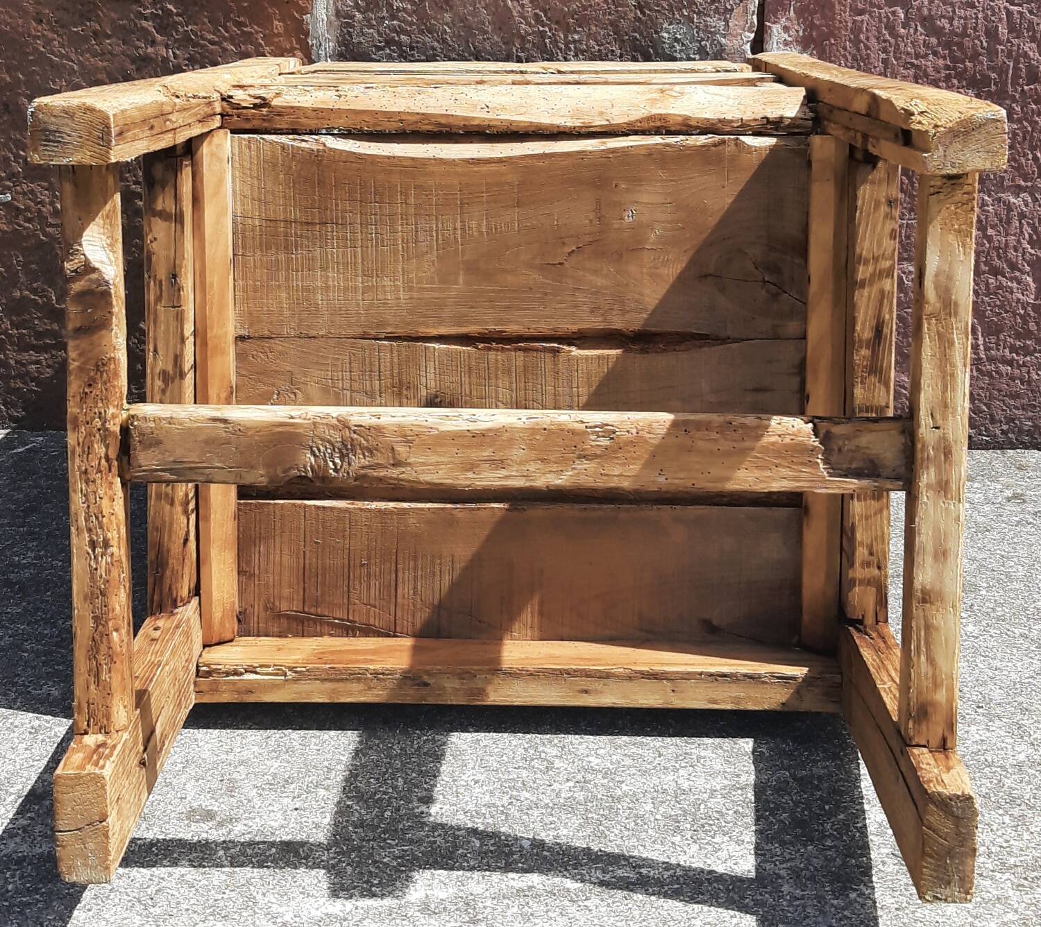 Fauteuil, chayère ou trône en bois, début 19ème siècle.