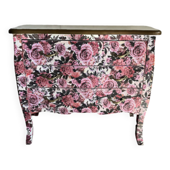 Commode fleurie