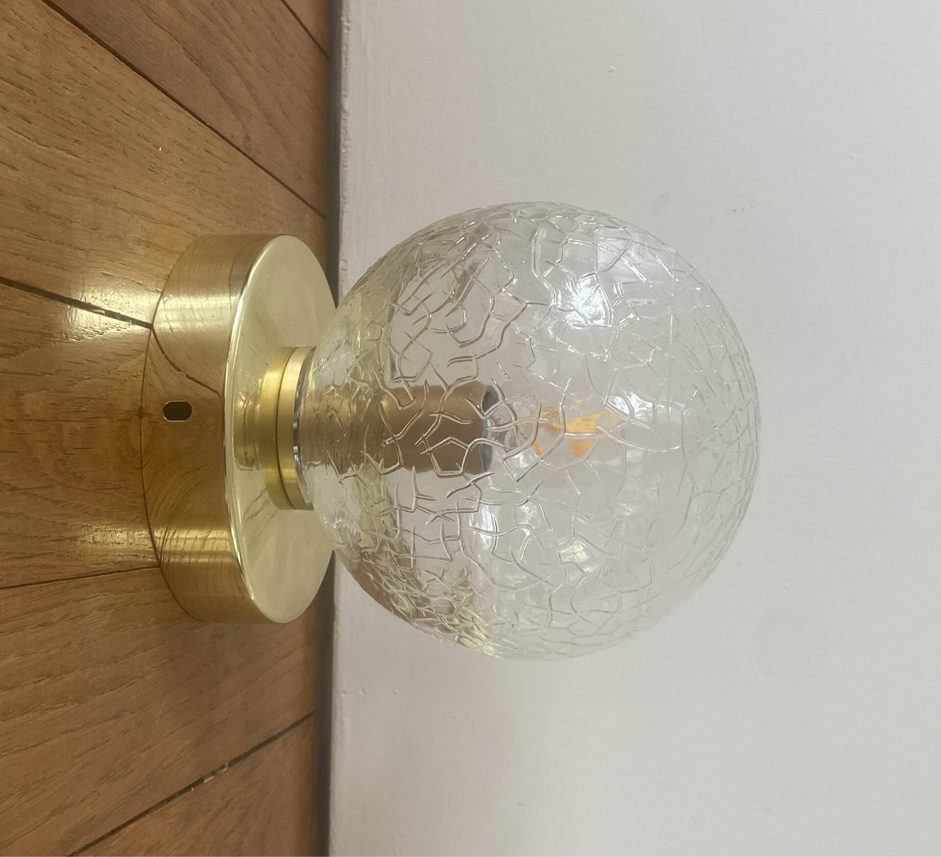 Applique ou plafonnier globe vintage en verre
