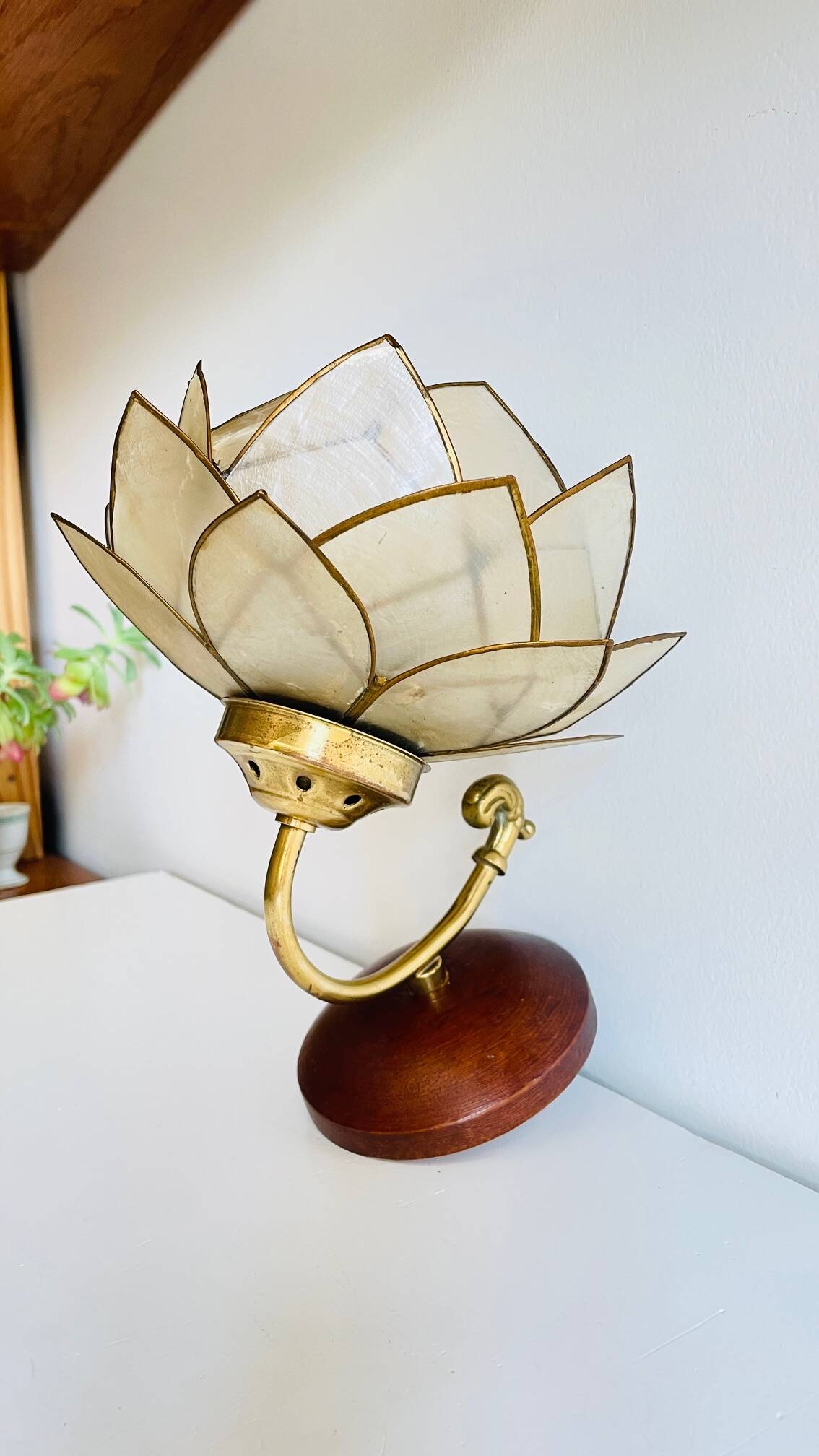 Vintage mother-of-pearl and brass flower wall lamp