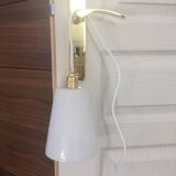 Lamp in white frosted glass