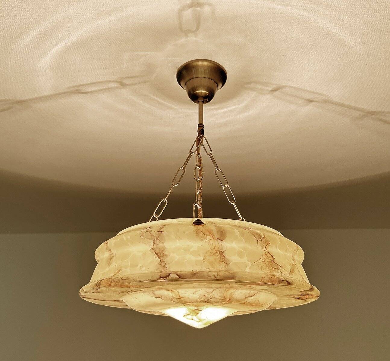 Art Deco pendant light in amber marble glass