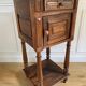 Table de chevet ancienne avec marbre, meuble d'appoint