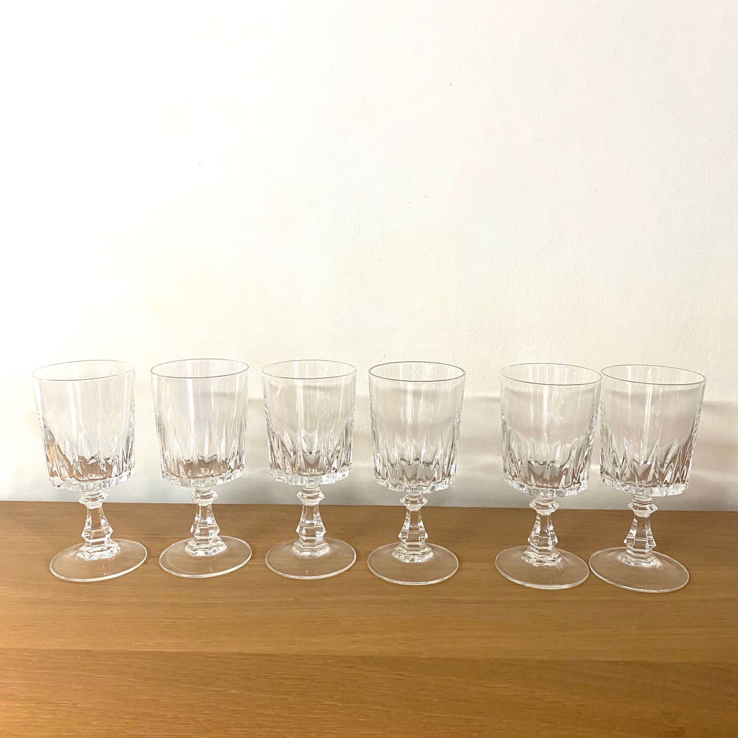 Vintage Arques crystal glasses, Louvre model