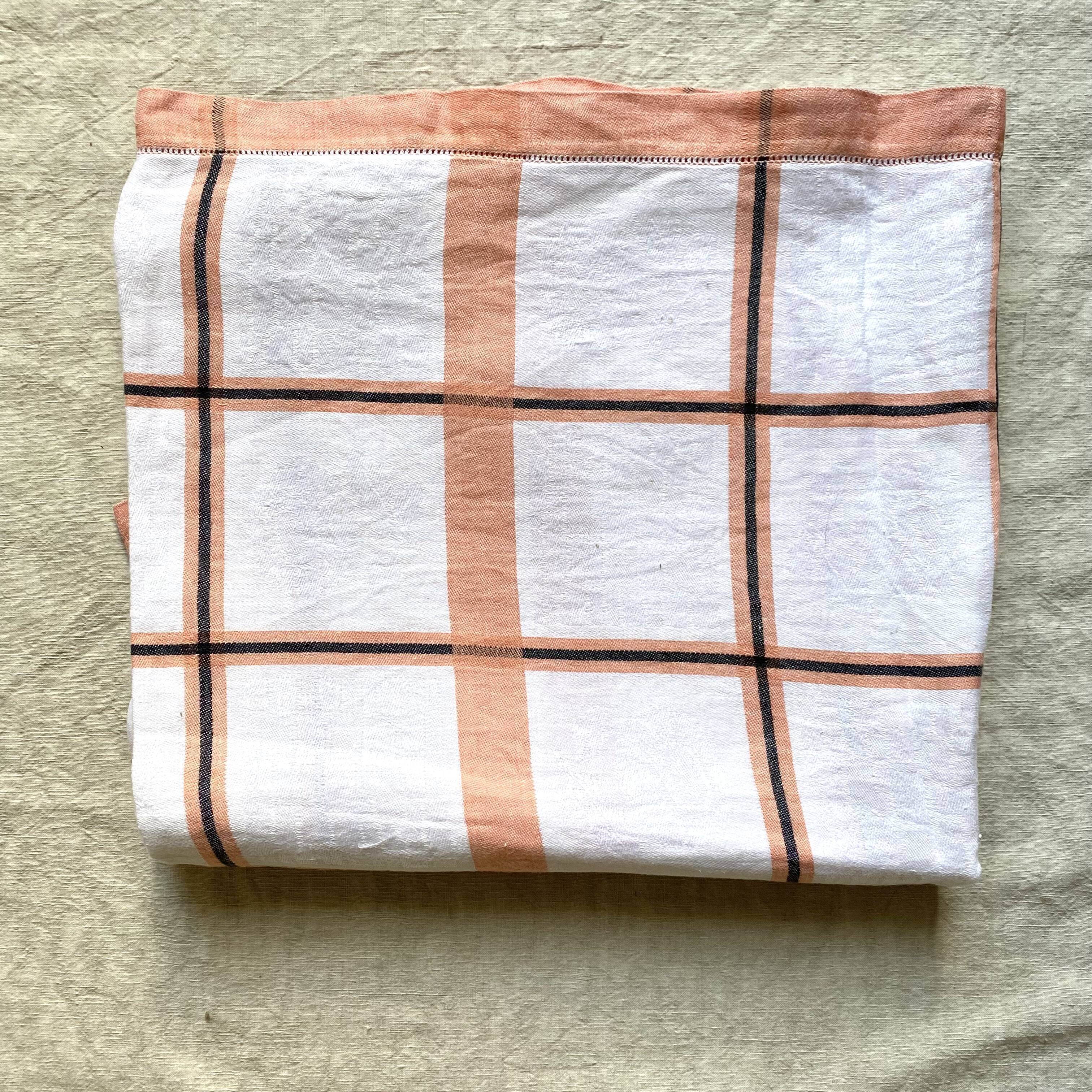 Nappe carrée vintage quadrillée 120X120