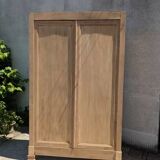 Grande armoire en bois naturel