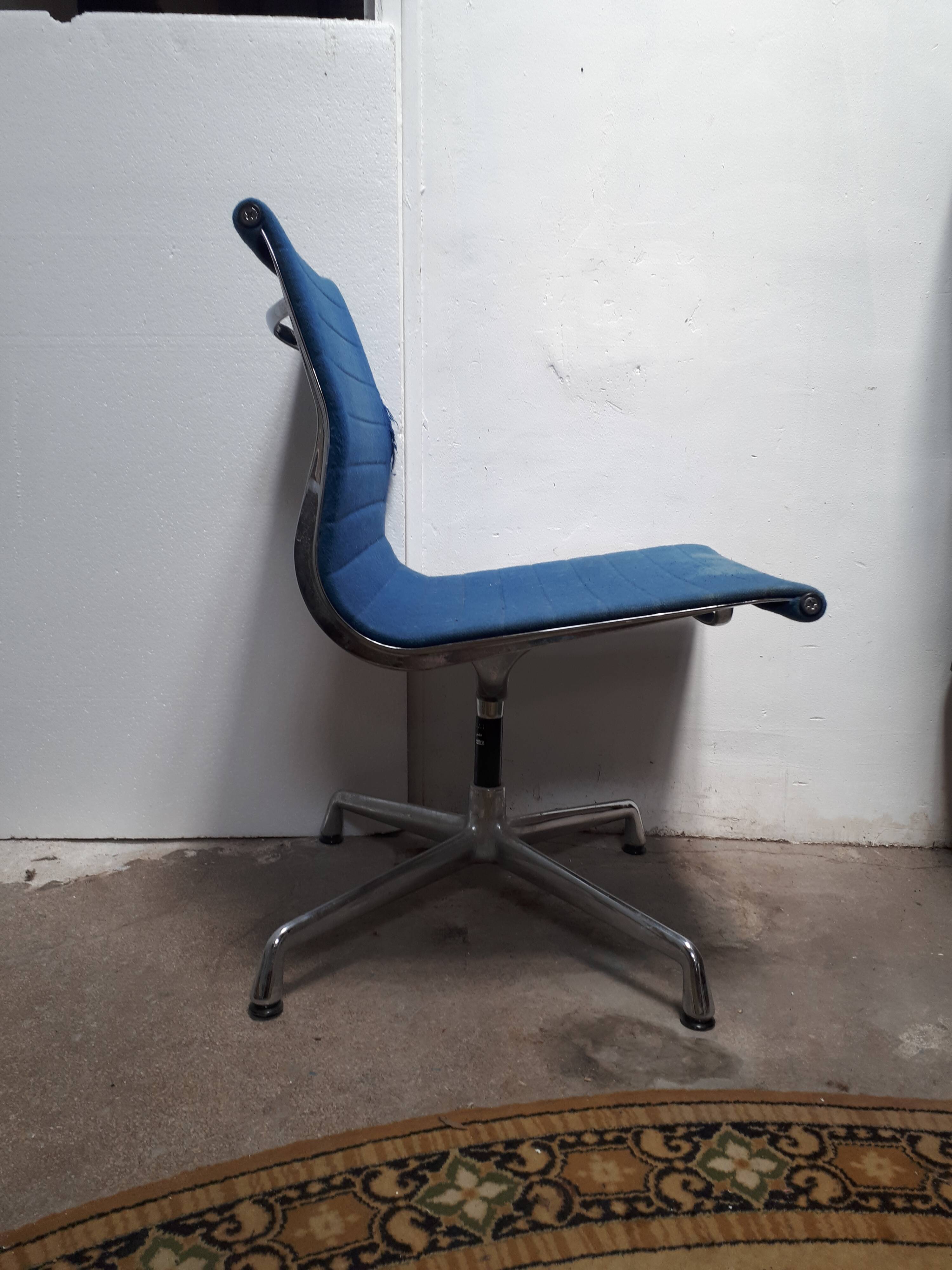 Office chair living room eames ea 106 aluminum group vitra vintage 80s