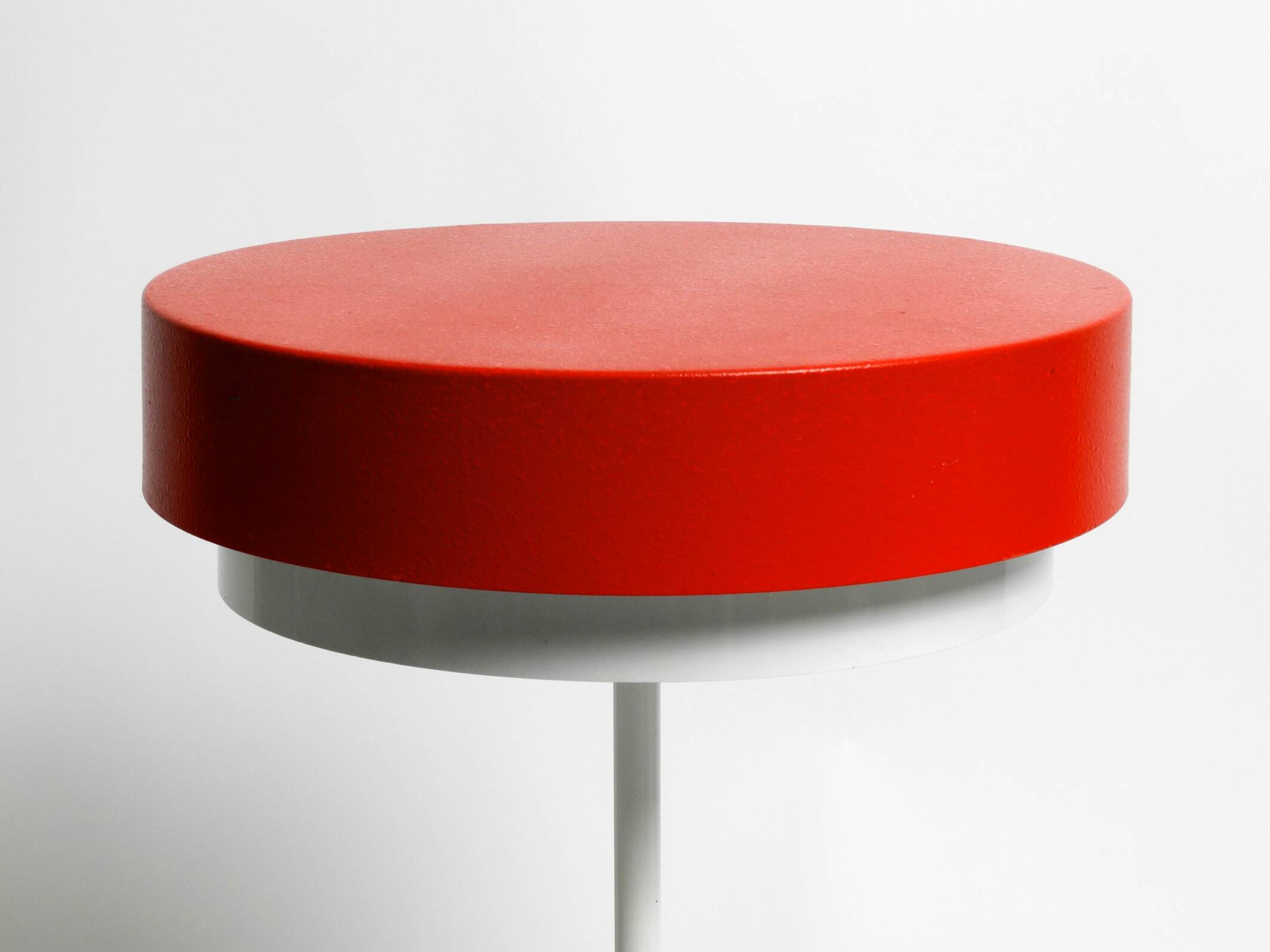 Rare mid-century metal patio floor lamp in very good original condition