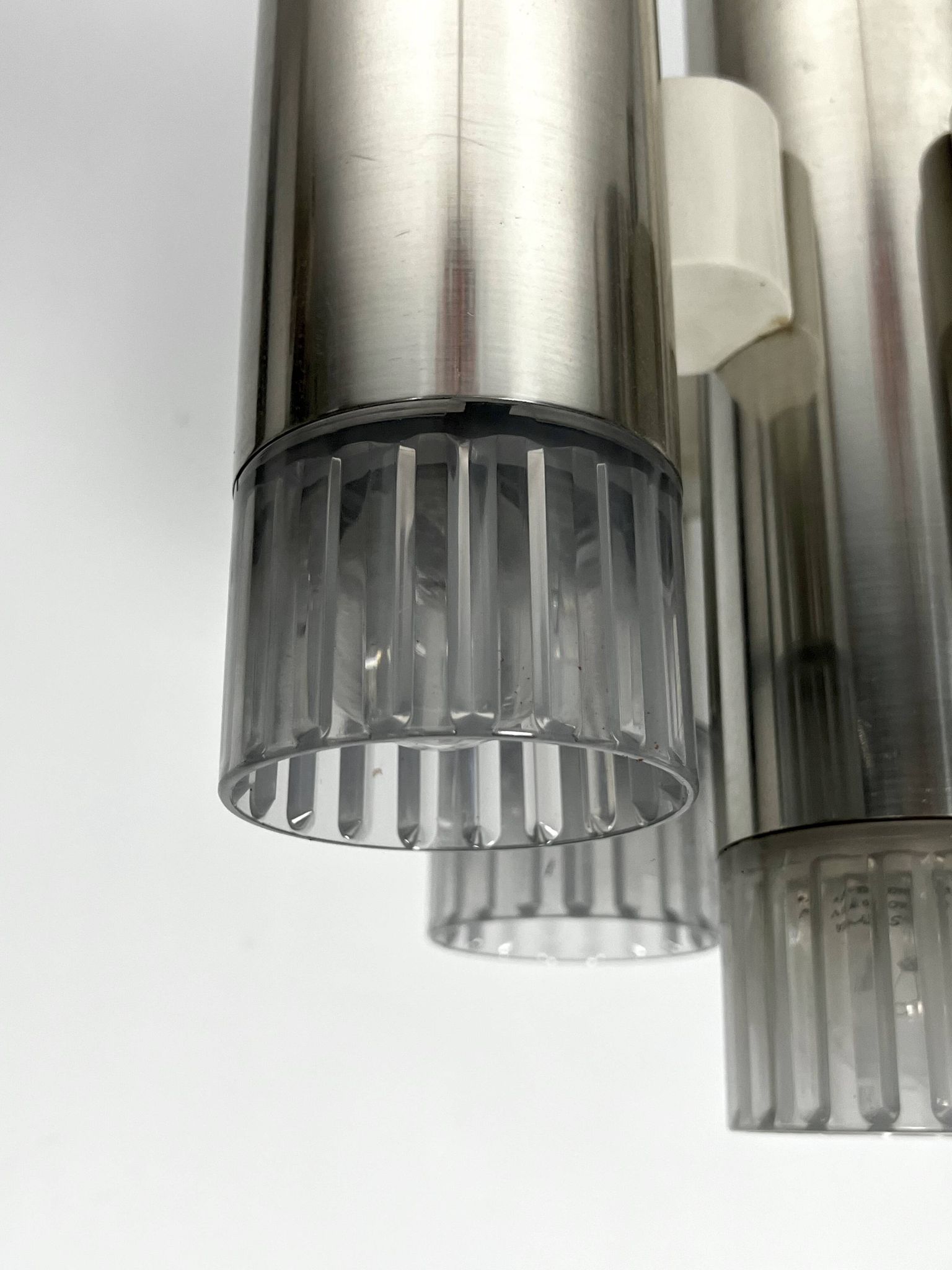 Sciolari geometric chrome and plexiglass 5 lights chandelier. Italy 1970s