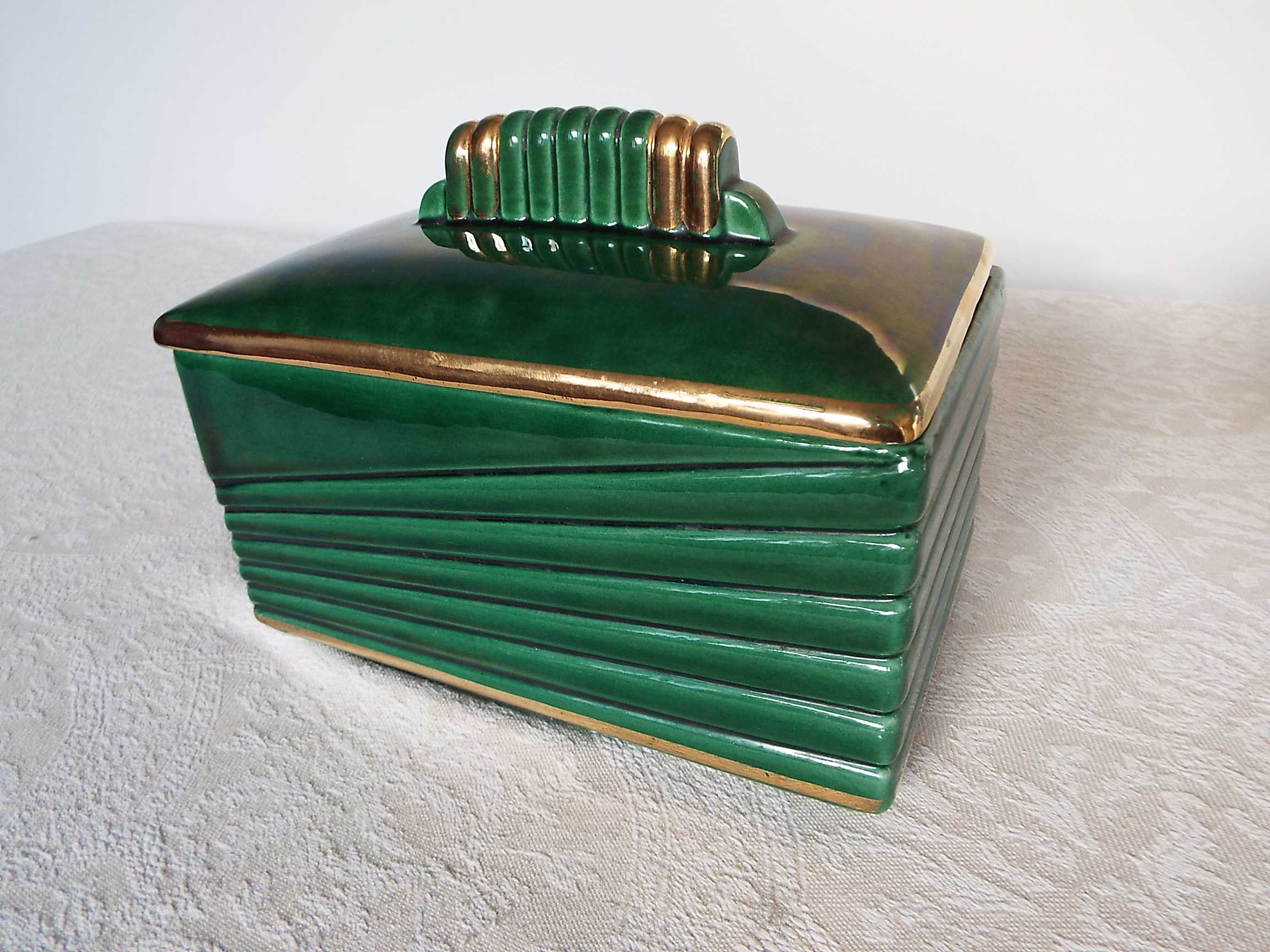 Biscuit or sugar box