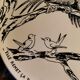 Assiette corbeau humoristique gien