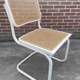 Set of 4 Cesca b32 model chairs in white