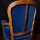 Paire de fauteuils de style Louis XVI rénovés en velours bleu