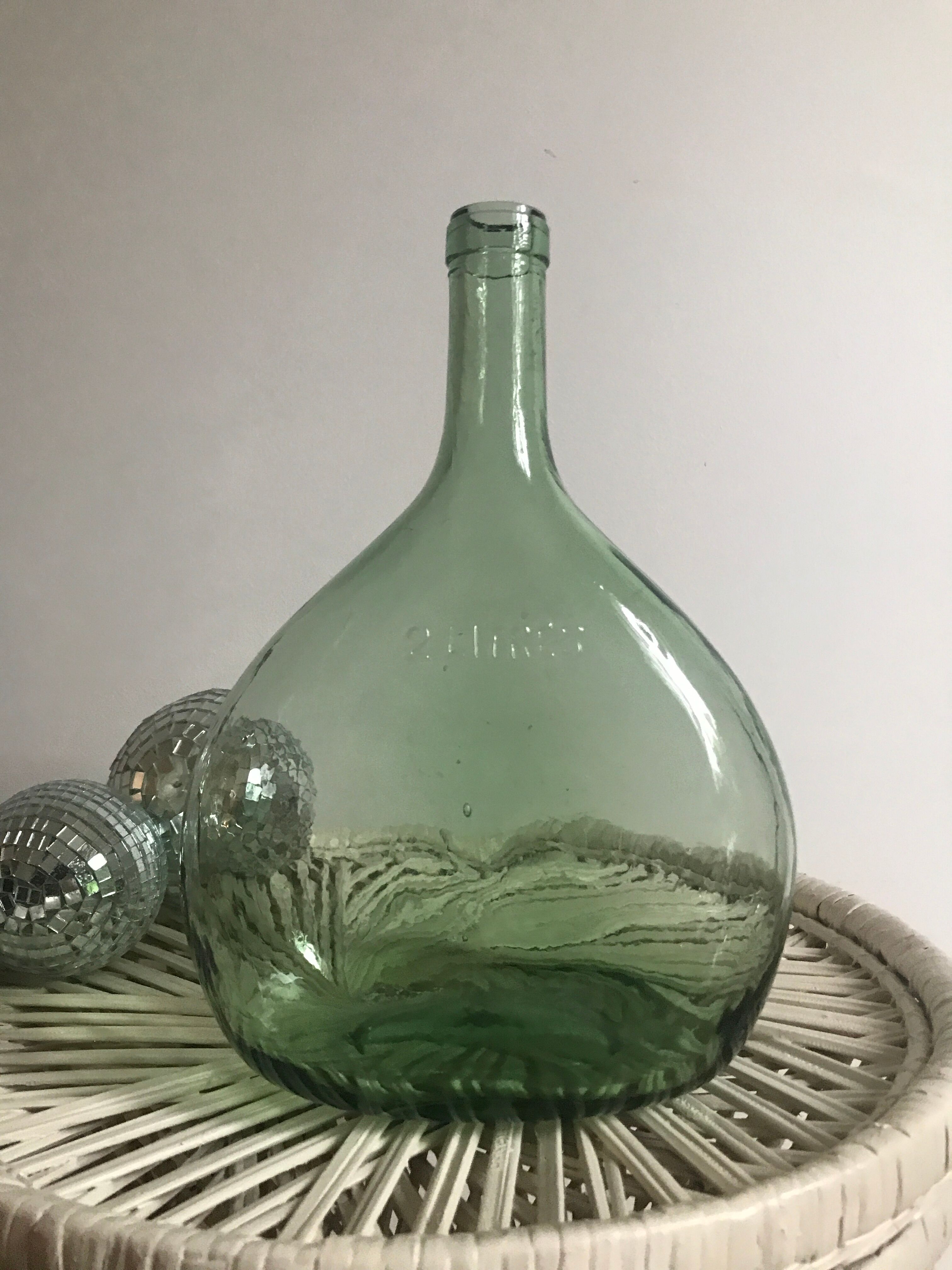 Glass bottle lady jeanne green flat 2 liters