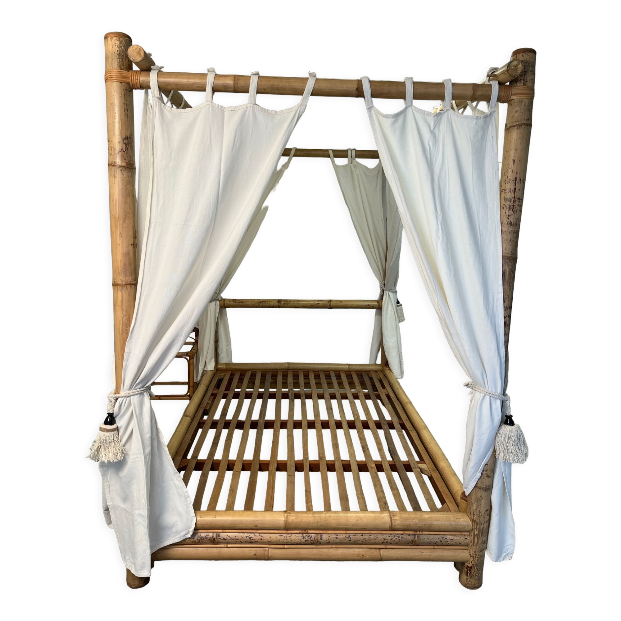 Tabby bamboo canopy bed