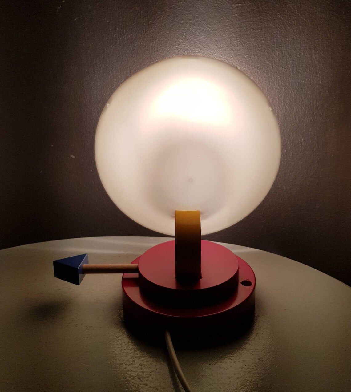 Ikea lamp style Memphis Ettore Sottsass 80s