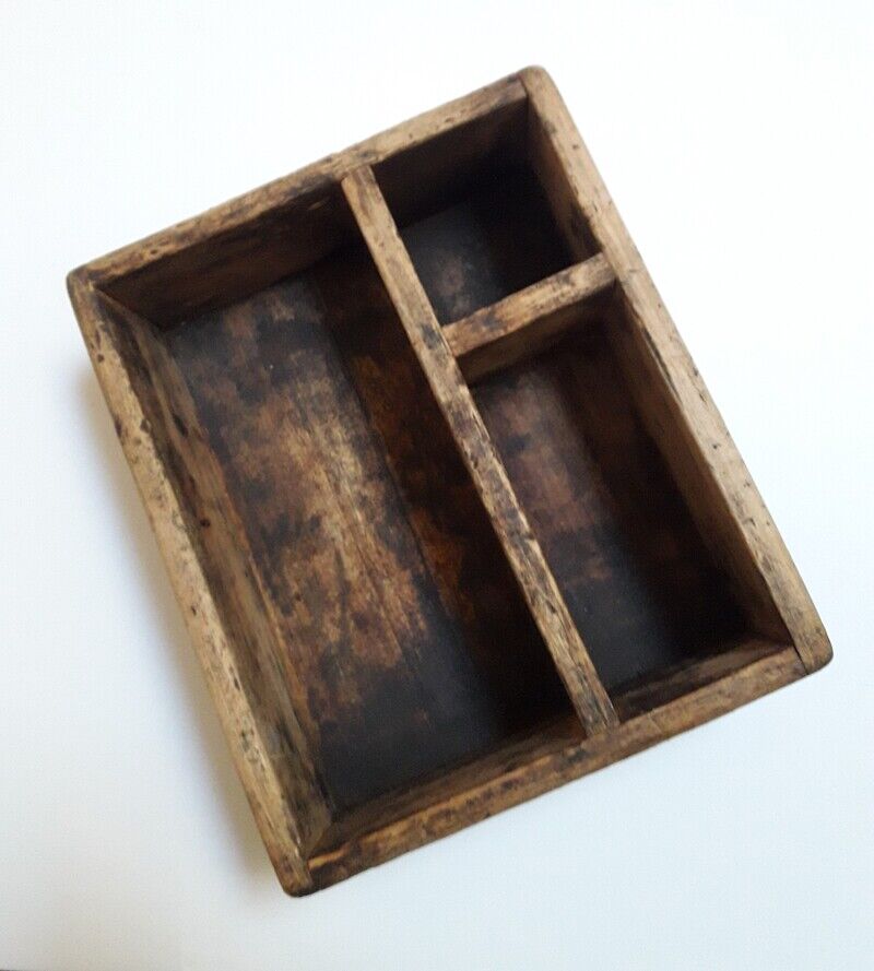 Wooden box workshop with compartments 27x22,7cm