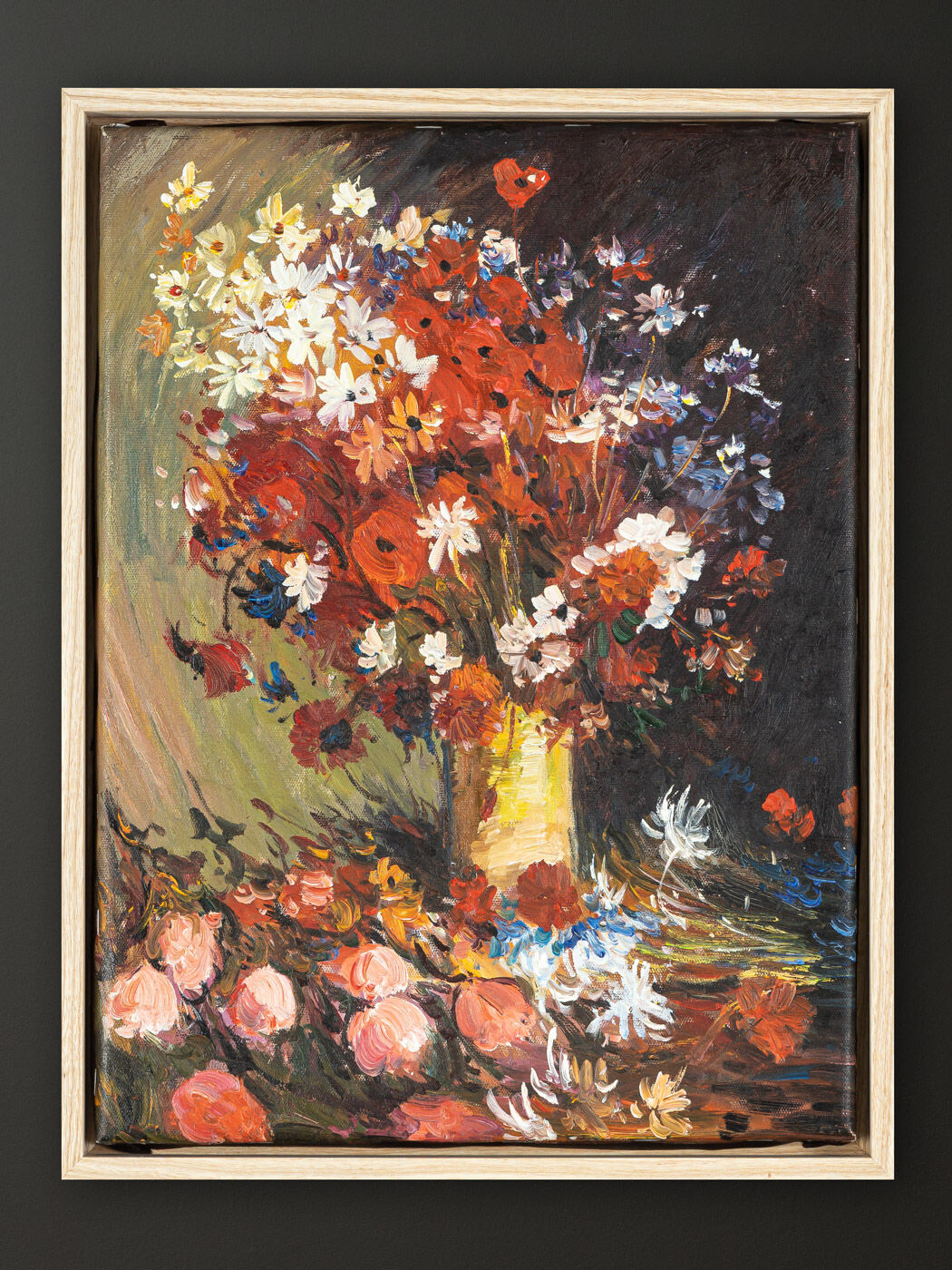 Mid-Century Bouquet of Flowers, Oil on Canvas, 33 x 43 cm
