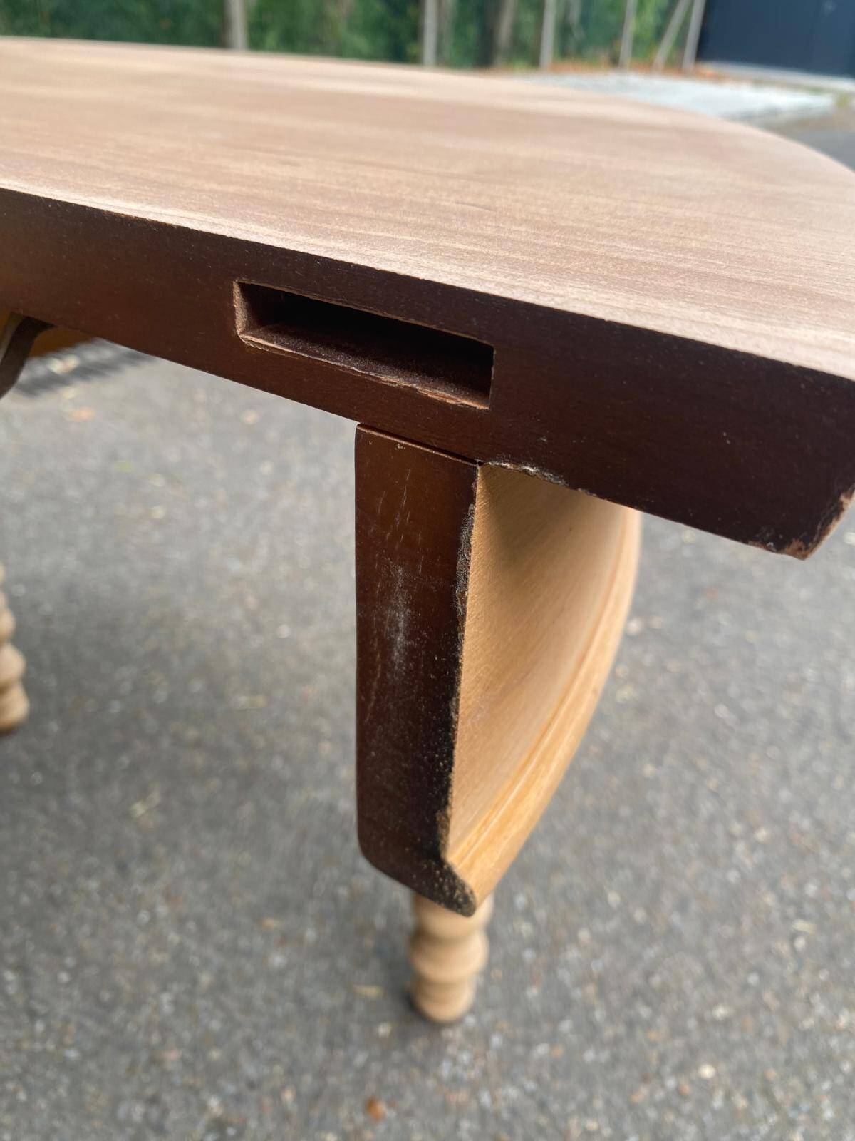 Round extendable dining table stripped in solid cherry wood France 1950