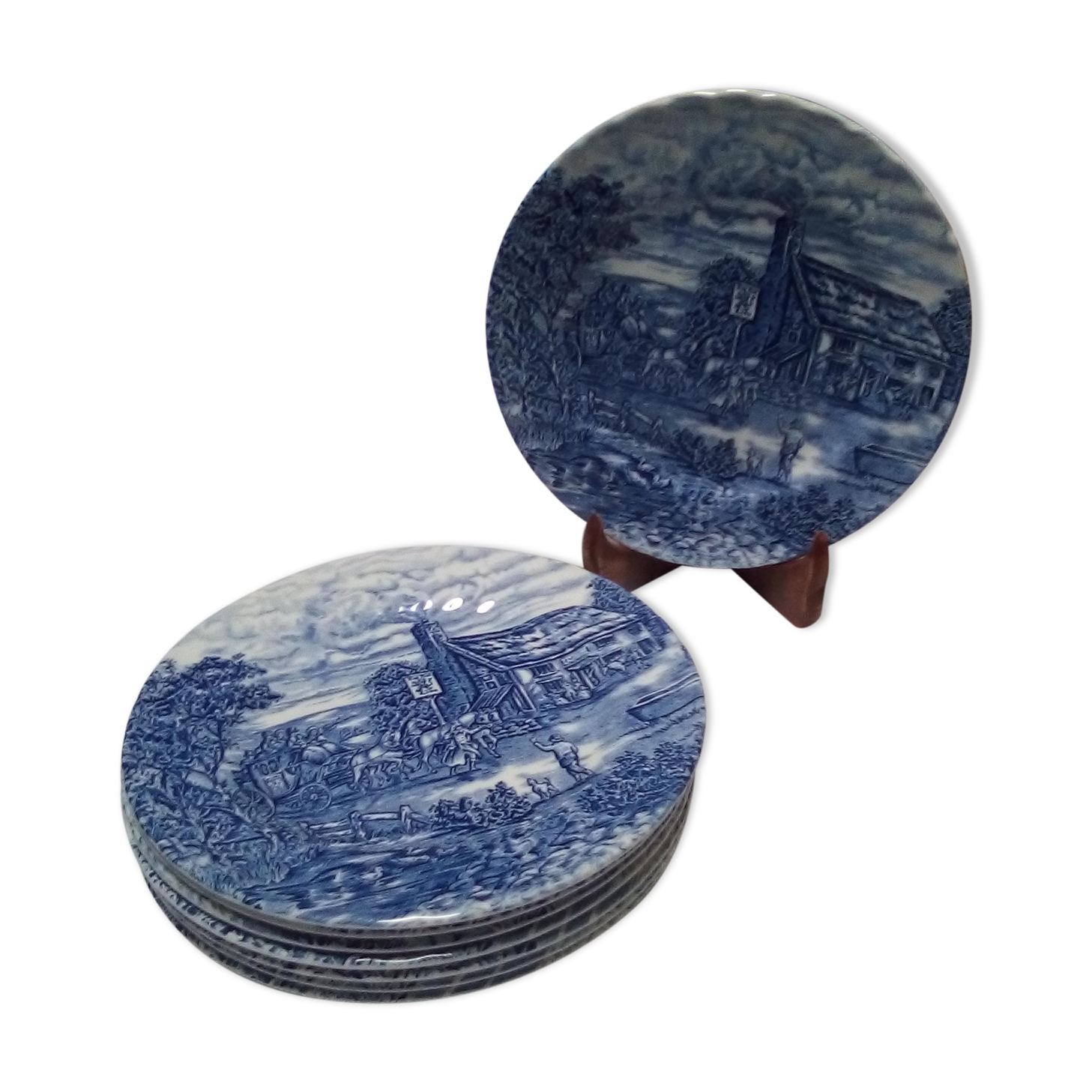 8 blue English dessert plates