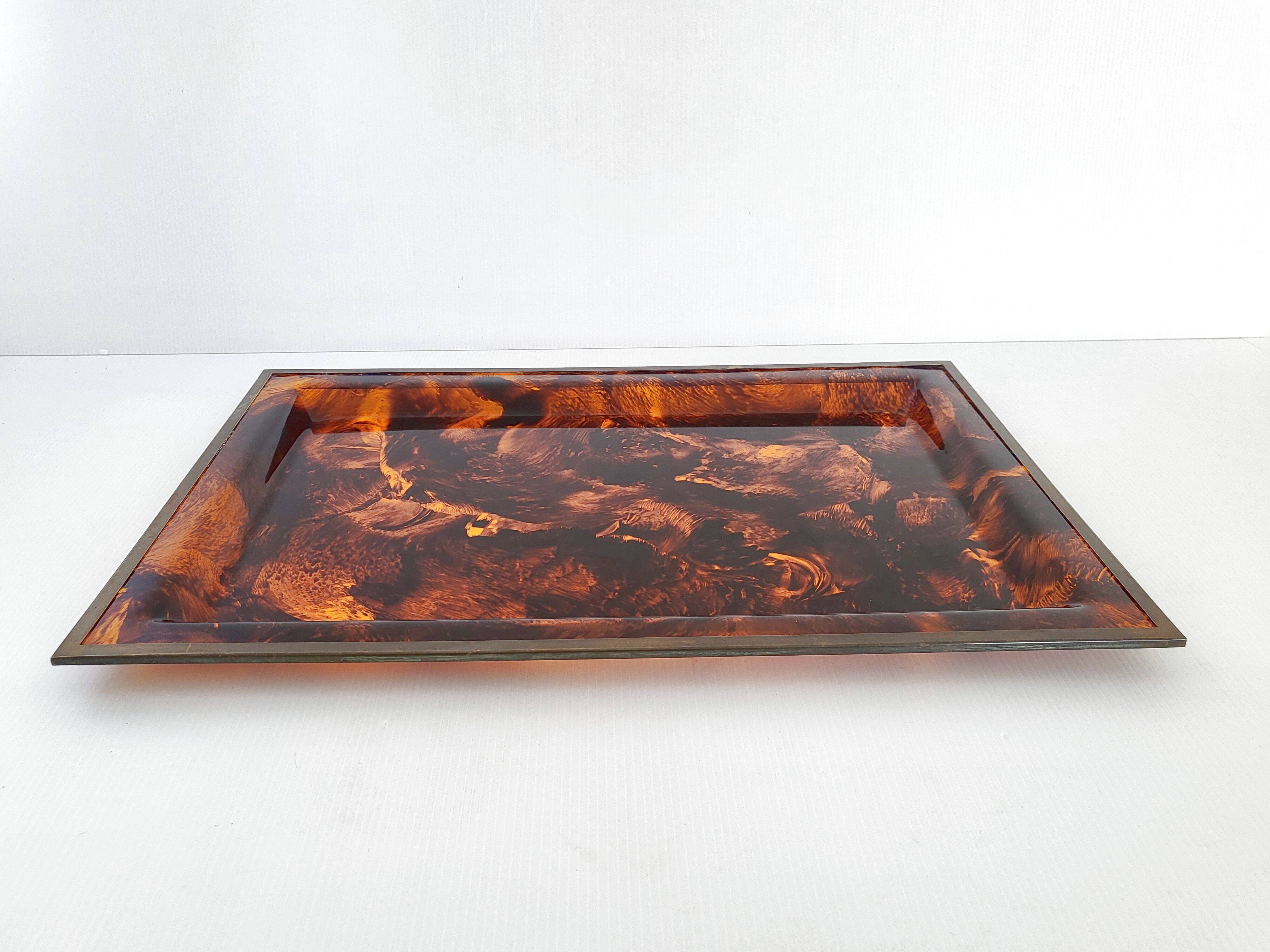 Vintage plexiglass tray 1970